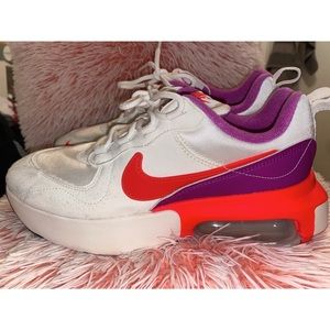 Nike women’s Air Max Verona “white crimson purple”